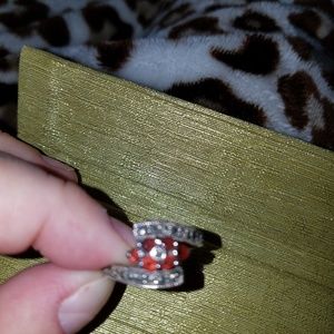 Garnet and marquesite sterling silver ring size 9